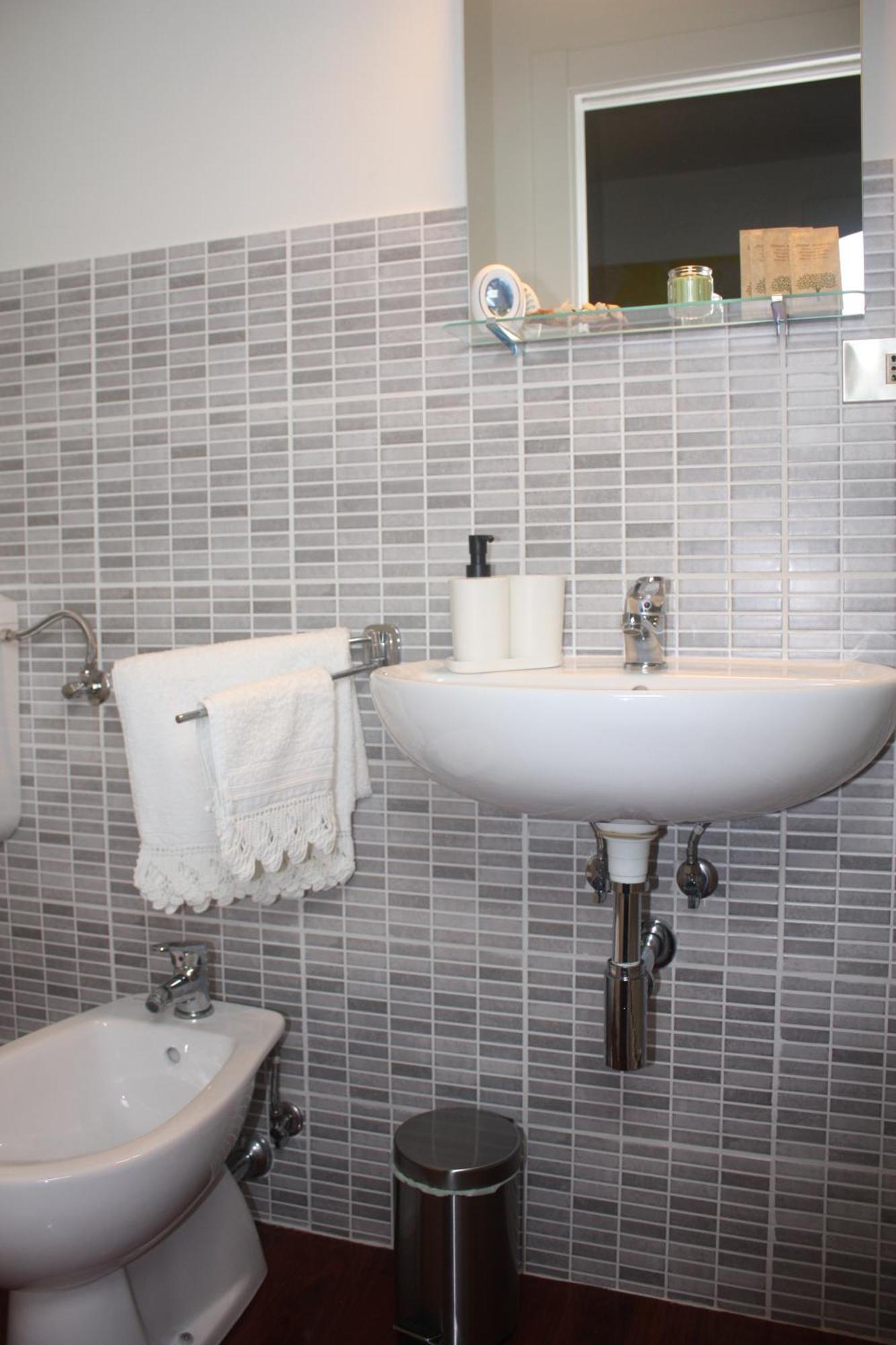 Maruru B & B Dell'Arte Civitanova Marche Luaran gambar
